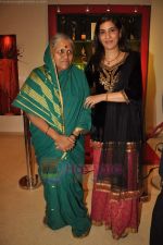 at Anant Mahadevan_s Mee Sindhutai Sapkal success bash in Worli, Mumbai on 29th July 2011 (64).JPG